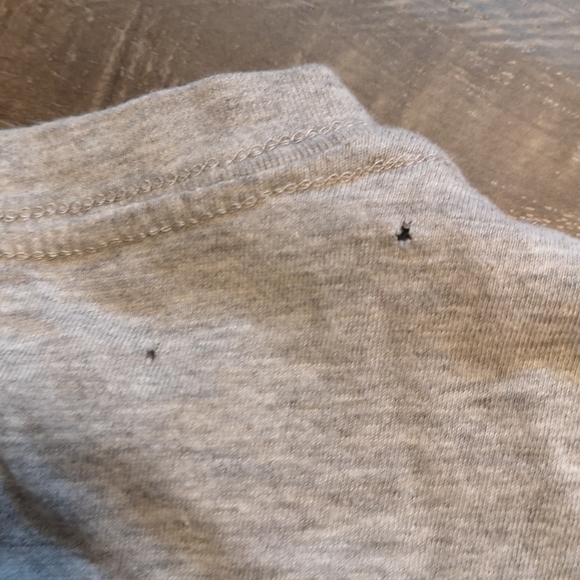 Women's XS T-shirts - Picture 3 of 16